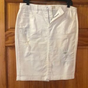 Zara Distressed White denim skirt